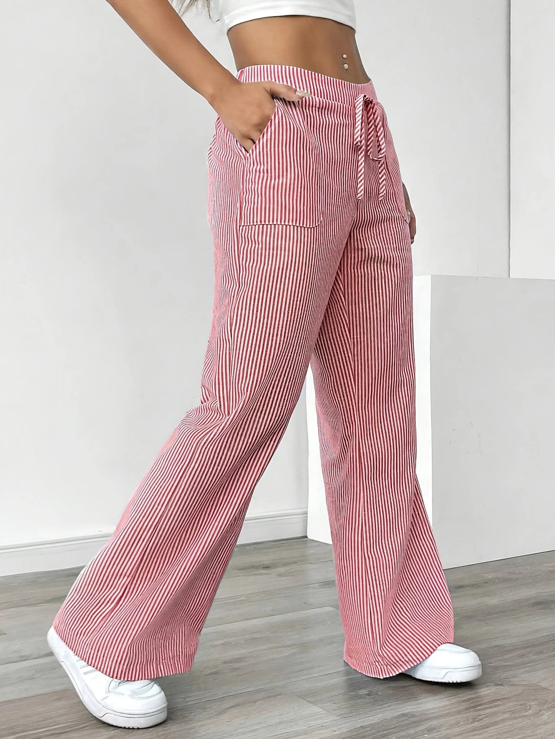Rayla | Le pantalon large rayé qui libère votre élégance