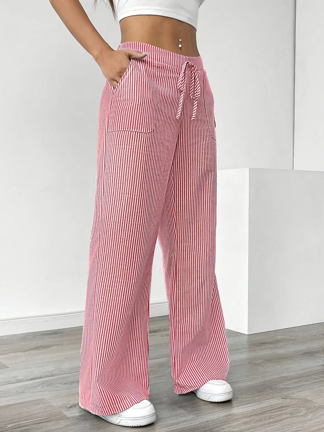 Rayla | Le pantalon large rayé qui libère votre élégance